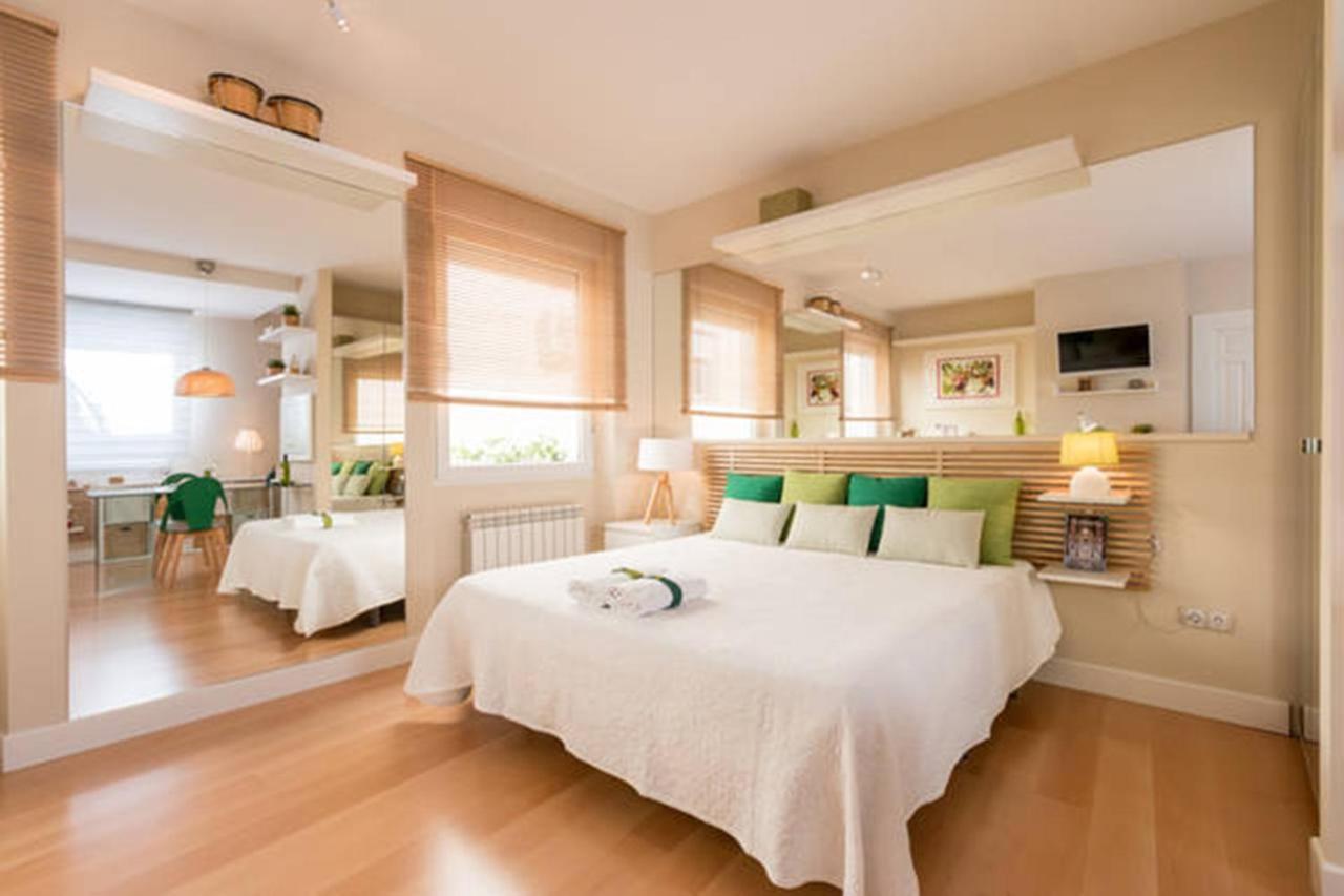 ApartaSuite Deluxe Centro Histórico Ático tranquilo con terrazas a pie de calle Granada Esterno foto