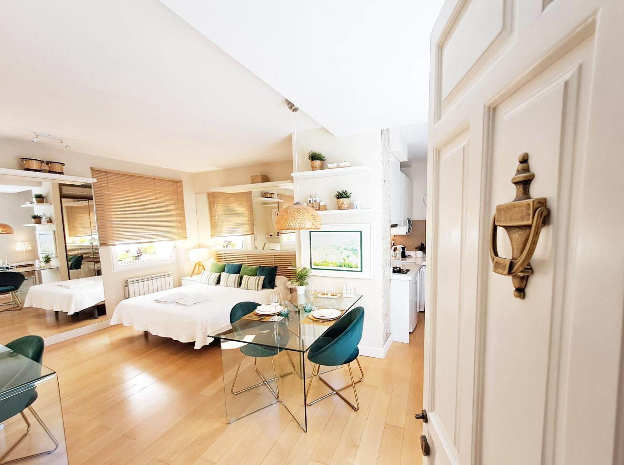 ApartaSuite Deluxe Centro Histórico Ático tranquilo con terrazas a pie de calle Granada Esterno foto